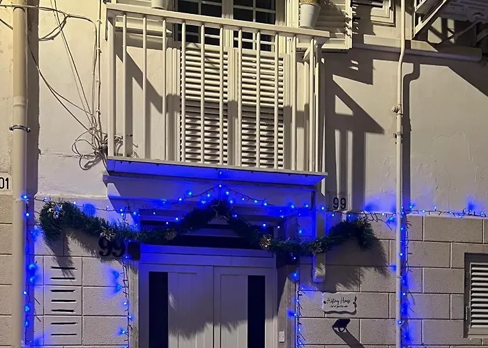 History House アパート *